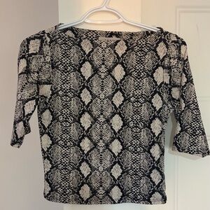 2 for 1 - Y2K snakeskin and leopard crop tops